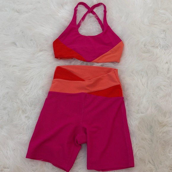 Beach Riot Sports bra - Picture 5 of 5